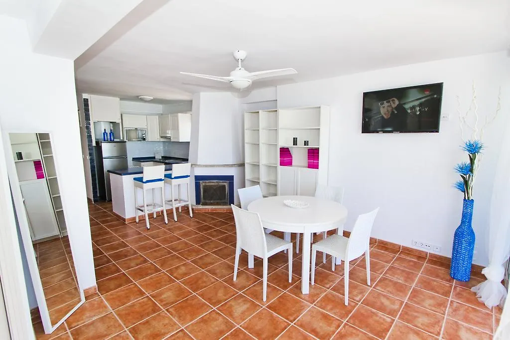 Violeta Apartment La Pineda